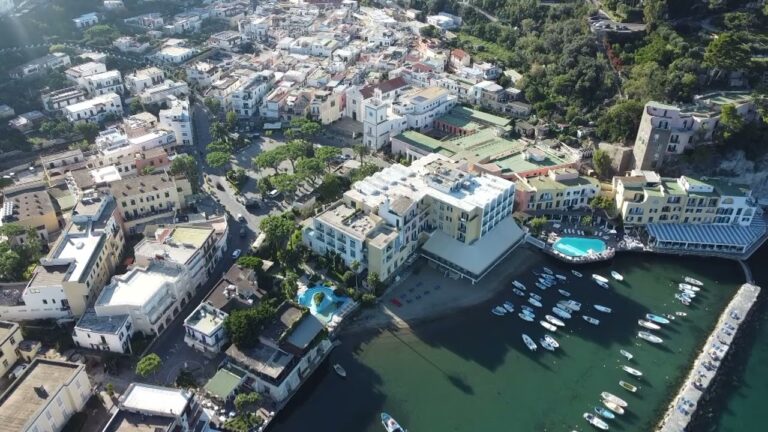 Lacco Ameno, ci vuole lo smart working