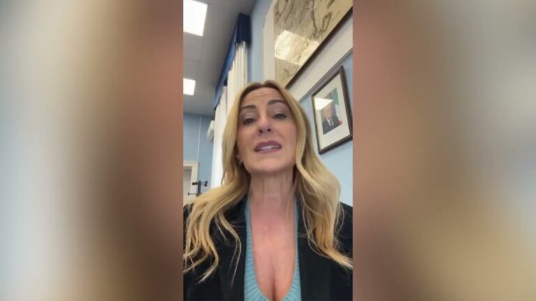 DIMENSIONAMENTO SCOLASTICO IN CAMPANIA, FORTINI: ABBIAMO VINTO!