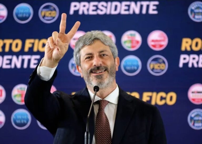 Campania, elezioni regionali 2025: trionfo del centrosinistra guidato da Roberto Fico. Ecco i consiglieri eletti