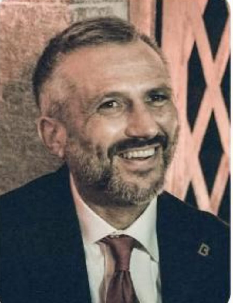 L’isola di Ischia in lutto: addio a Valerio