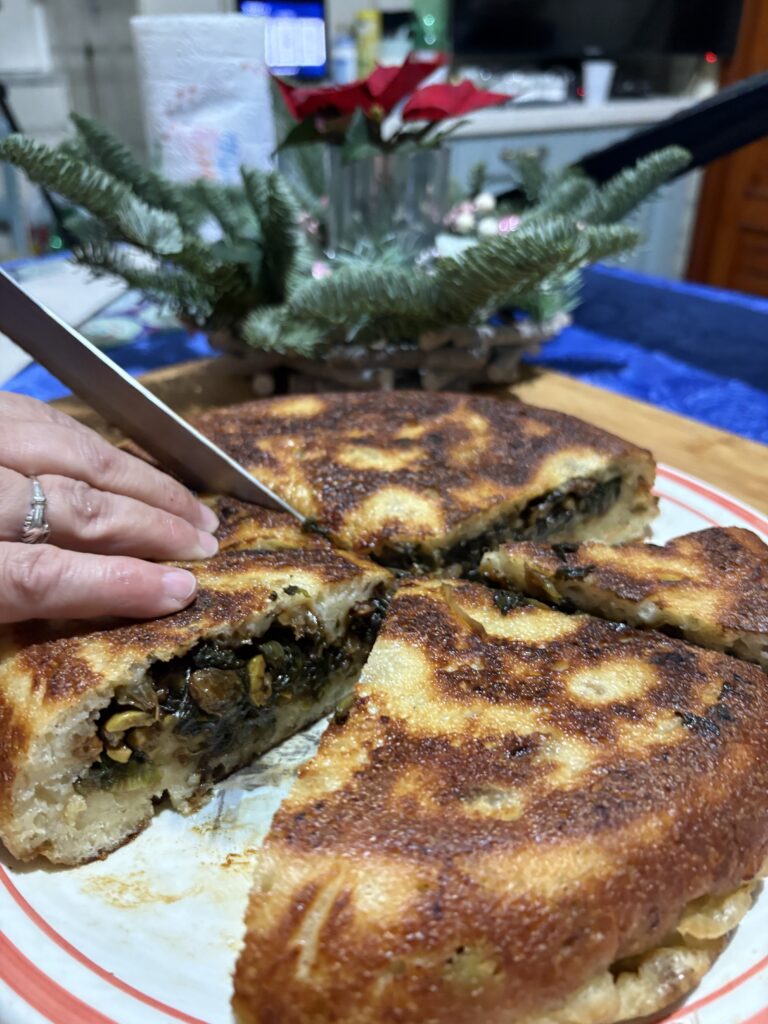 Ischia, questa sera torna “La cucina di Donna Francesca”: protagonista la pizza di scarola