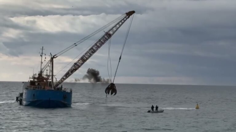 BARANO, CONTINUANO LE OPERAZIONI DI RIFIORITURA DELLA SCOGLIERA