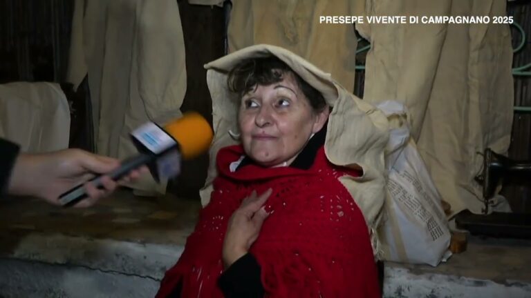 GUARDA LA REPLICA DEL PRESEPE VIVENTE DI CAMPAGNANO