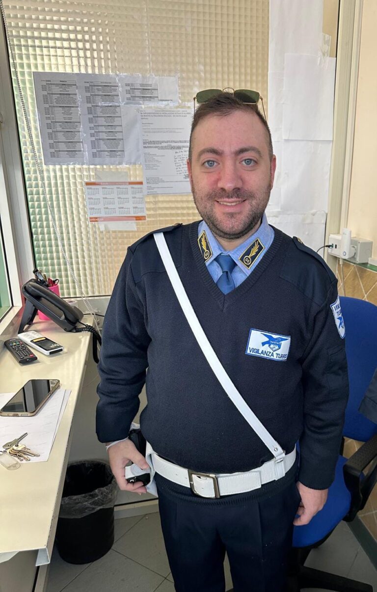 Ospedale Rizzoli, ritrova  e restituisce un effetto bancario: doppio encomio a Pasquale Monti