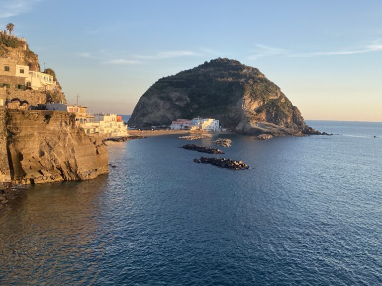 Serrara Fontana: approvata la perizia di variante per la messa in sicurezza di Monte Sant’Angelo 