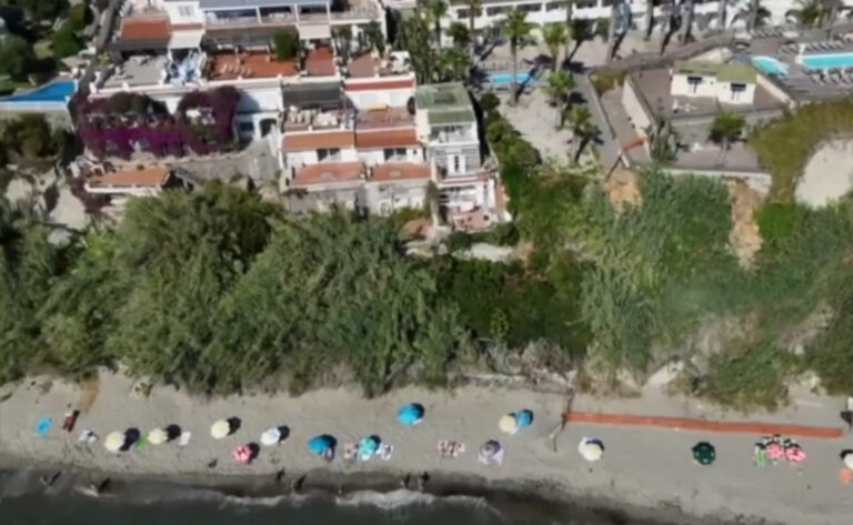 Cava dell’Isola, al via i lavori di messa in sicurezza della scarpata dopo dieci anni di contenziosi