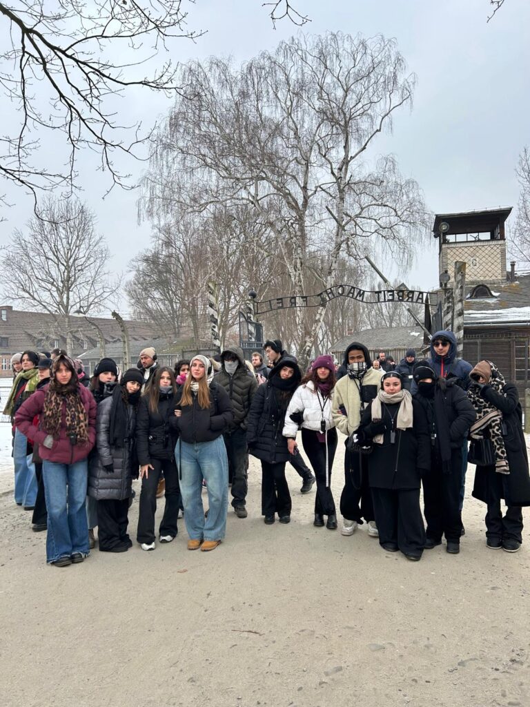 Gli studenti del Mattei di Casamicciola in visita ad Auschwitz per il Giorno della Memoria