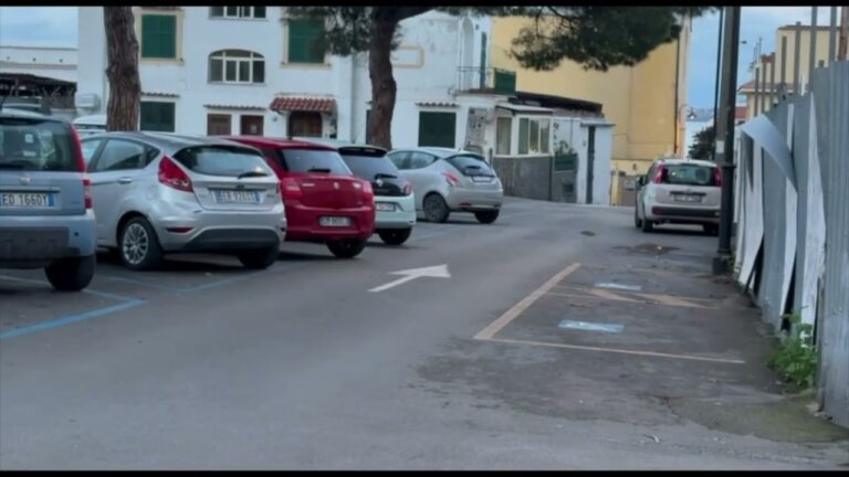 Ischia, sosta gratuita in via Mirabella per i pazienti oncologici: il provvedimento del Comune