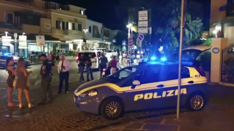 Ischia, giro di vite sulla movida: il Prefetto istituisce task force interforze per la sicurezza dei locali