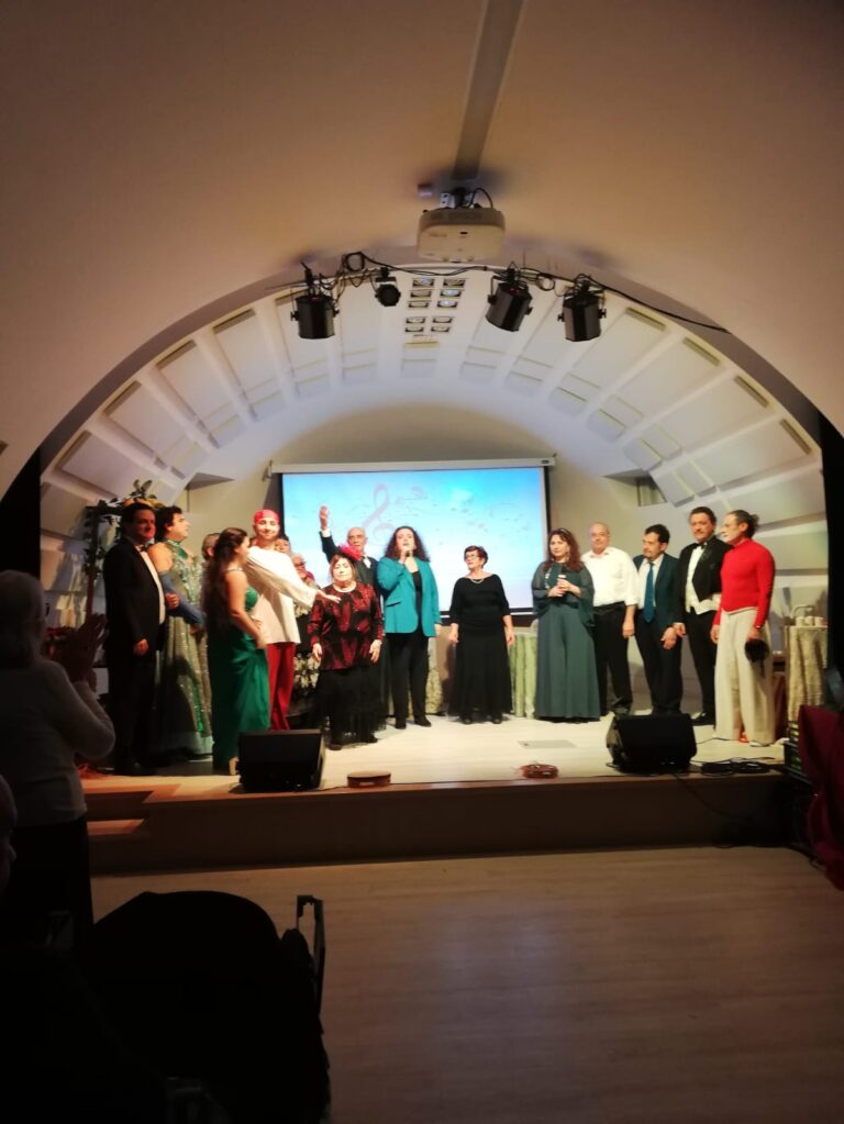 Ischia: Applausi e consenso per il debutto di “Gran Caffè Gambrinus