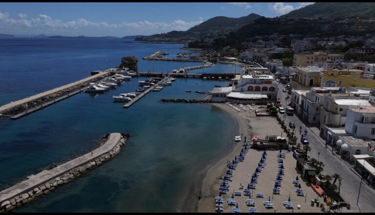 Lacco Ameno candida il progetto di riqualificazione dell’approdo turistico al bando nazionale per porti e borghi marinari