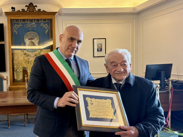 ISCHIA IN FESTA PER I 50 ANNI IN POLITICA DI GIOVANNI SORRENTINO 