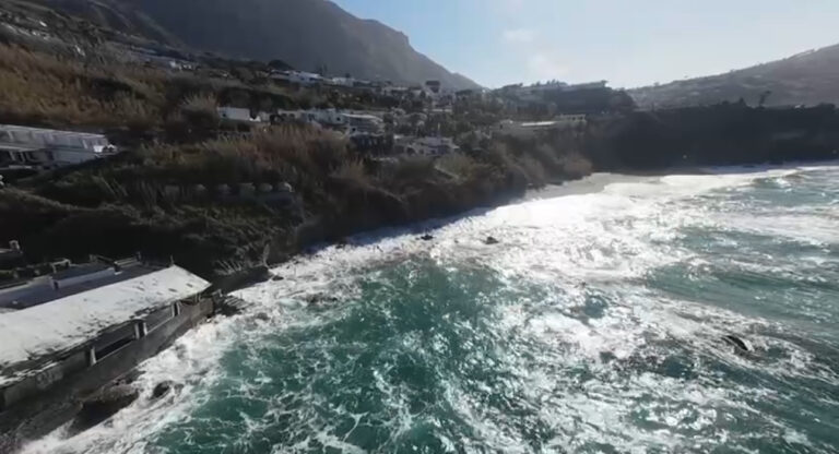 DANNI ALLA COSTA, FORIO CHIEDE LO STATO DI CALAMITA’ NATURALE