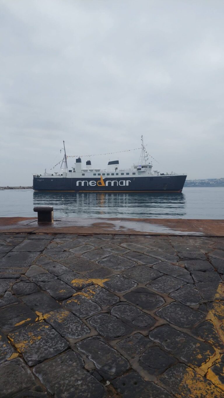 Vie del mare, entra in servizio la nuova nave “Giorgia”: più comfort e continuità per la linea Procida–Pozzuoli