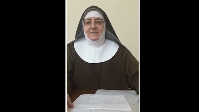 Suor Rosa Lupoli: la visione moderna della clausura tra preghiera, social e femminismo