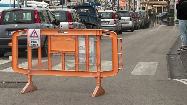 MALTEMPO, ISCHIA E PROCIDA QUASI ISOLATE: GIORNATA DA INCUBO