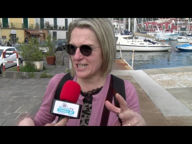 Cosa funziona e cosa no nei collegamenti marittimi invernali da e per le isole di Ischia e Procida