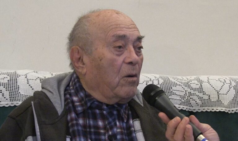 Questa sera a Piazza Pontone ospite Giosi Gaudioso (‘u professor): Ore 21 canale 80