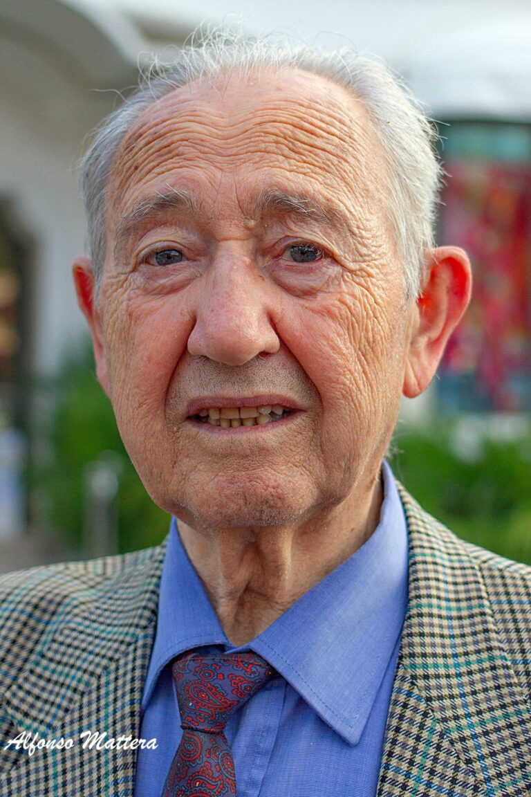 Ischia perde una figura di grande pregio: addio al Prof. Nunzio Albanelli