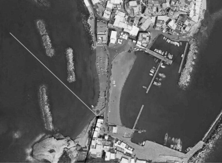 Lavori sulla condotta fognaria sottomarina di Sant’Angelo: ordinanza di Guardia Costiera per la sicurezza della navigazione