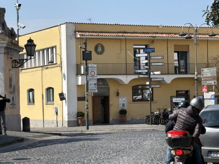 Fratelli d’Italia lascia la maggioranza: nasce la nuova opposizione e si dimette il vicesindaco