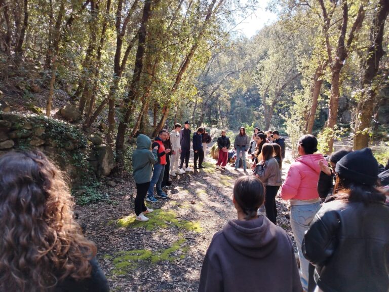Lezioni nella natura: gli studenti del Mennella protagonisti del progetto “Sentio ergo Sum”