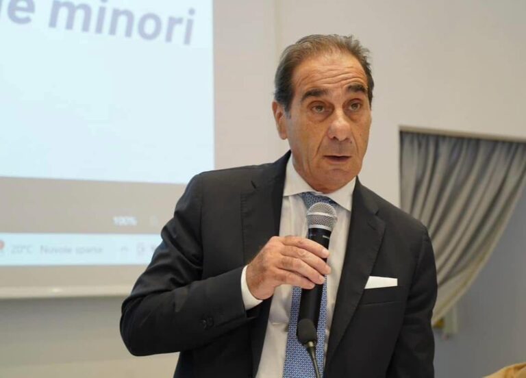 Lacco Ameno, la Conferenza stampa di Pascale cambia sede: “ci spostiamo all’Hotel Michelangelo”