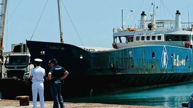 RABBIA AUTOTRASPORTATORI, LOMBARDI: PRONTI A FERMARCI
