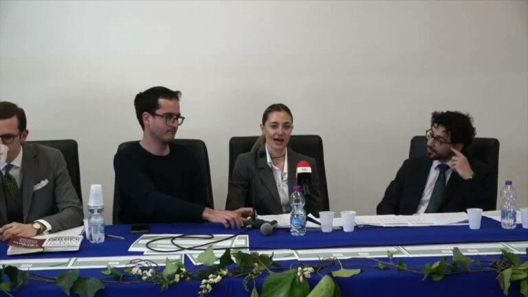 CITTADINANZA ATTIVA: RIUSCITO IL CONVEGNO PER CAPIRE LE RAGIONI DEL SI E DEL NO AL REFERENDUM