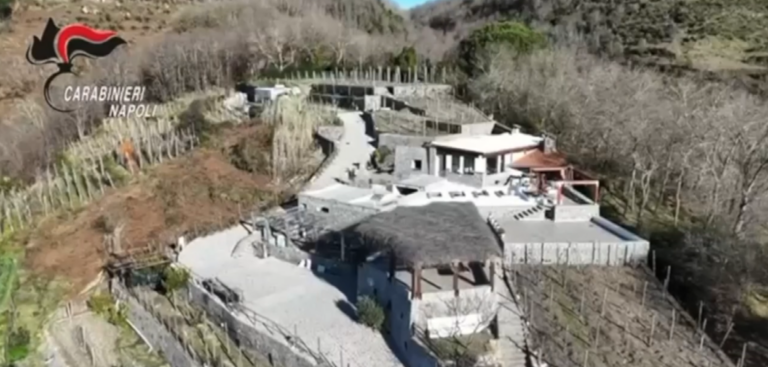 ABUSI A BARANO, MAXI SEQUESTRO DI 12.000 METRI QUADRI